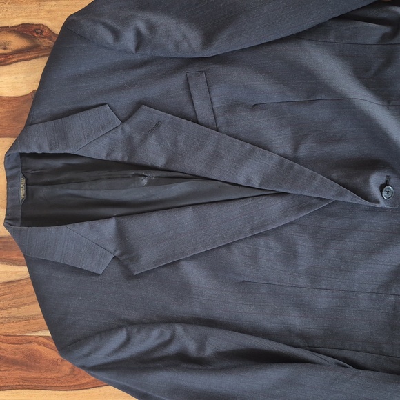 Austin Reed 100% Wool Two Button Blazer - Picture 10 of 17